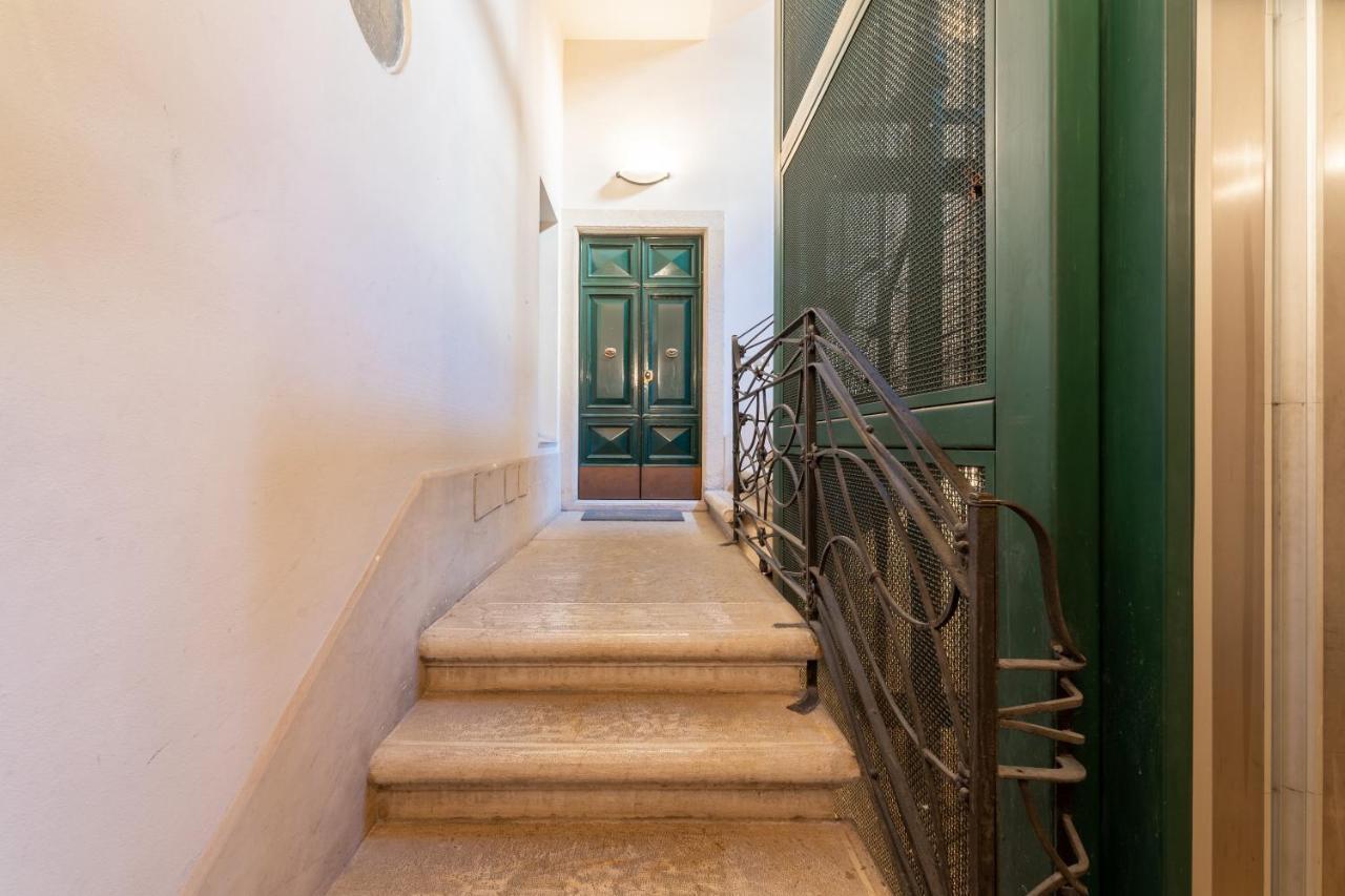 Corso Cavour Luxury Apartment Verona Luaran gambar