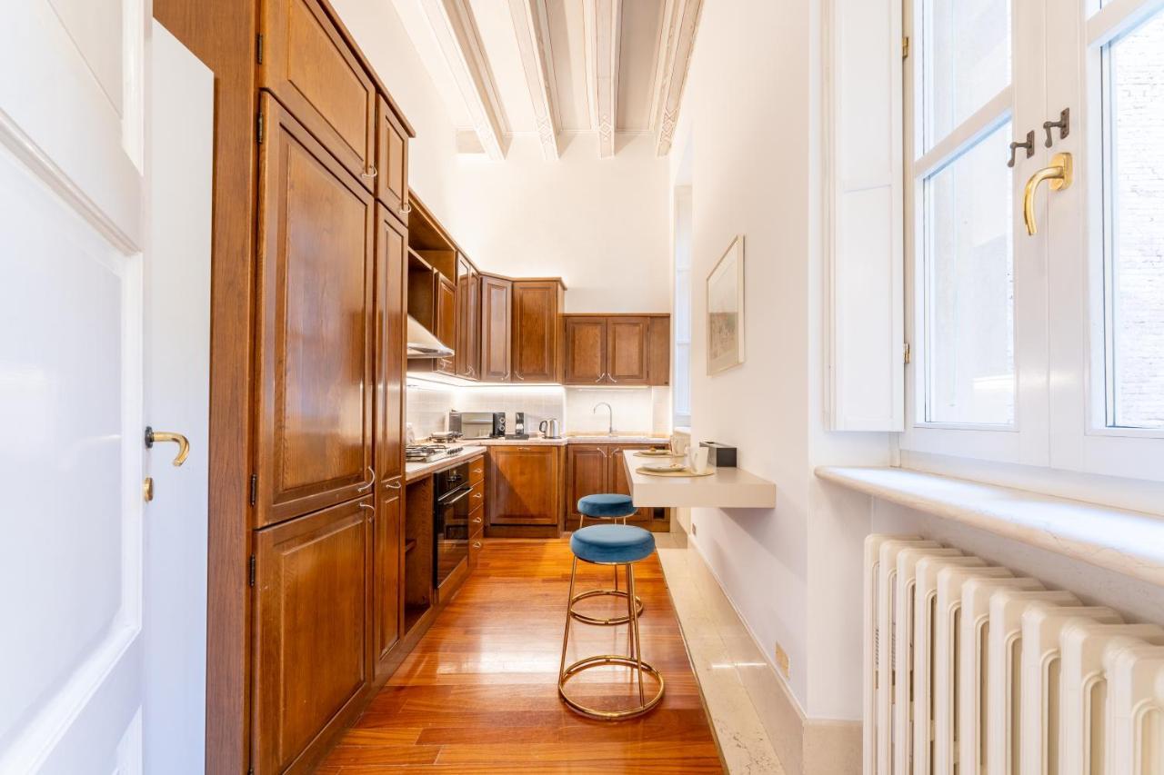 Corso Cavour Luxury Apartment Verona Luaran gambar