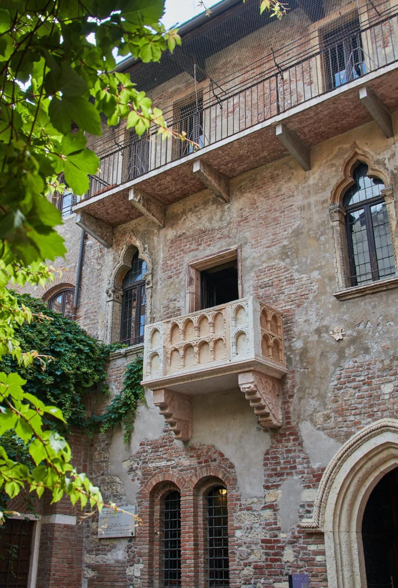 Corso Cavour Luxury Apartment Verona Luaran gambar